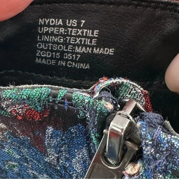 Zigisoho Nydia ankle bootie size 7 multicolored metallic floral brocade boot - Picture 11 of 14